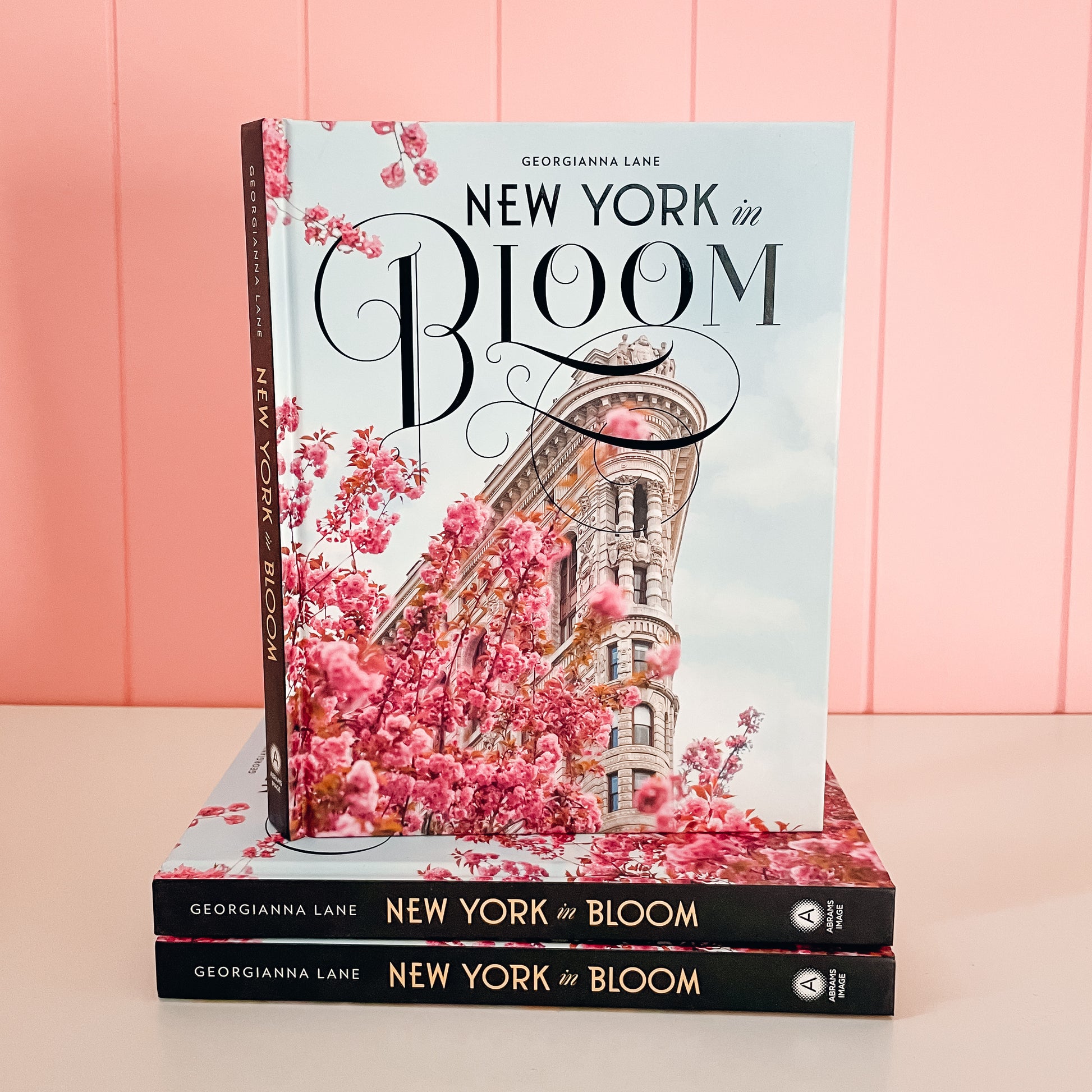 NEW YORK IN BLOOM - Coffee Table Book